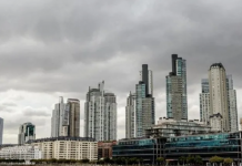 Tres ciudades argentinas están entre las 10 ciudades más caras por metro cuadrado de la región