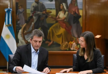 El Gobierno dará un bono de $49.500: quiénes lo cobrarán