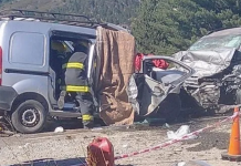 Trágico choque frontal en Bariloche deja al menos tres muertos