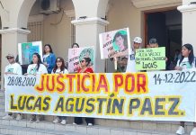 Capital: Piden que detengan al menor que causó la muerte de su hijo en un siniestro