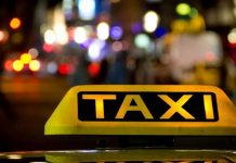 Condenaron a un taxista por masturbarse frente a una pasajera