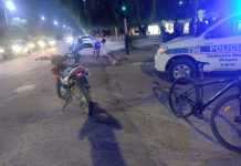 Chepes: Dos motociclistas chocaron en la esquina de Av. Belgrano y Av. 9 de Julio