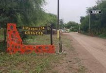 Chelcos: Moticiclistas sufrieron un accidente en cercanías al cementerio