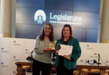 Chepes: La escritora María del Carmen Llanos recibió distinción en Buenos Aires