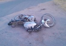 Chepes: Conductora de moto debió ser trasladada tras el choque con un auto