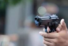 Chepes: Detienen masculino que habría apuntado con un arma de fuego a dos personas