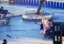 Abandonaron a su hija con un hombre de la calle y desaparecieron