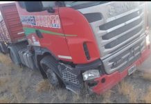 Chepes: Camión chocó con automóvil por Ruta Provincial N°29