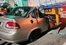 Accidente en Ruta 7: un hombre murió al incrustarse debajo de un camión
