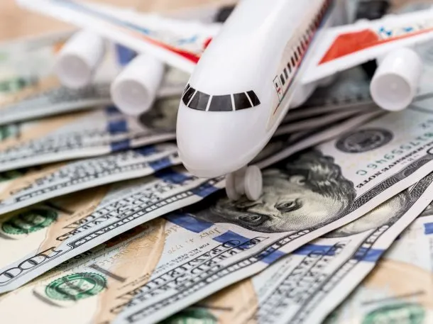 dolar-tarjeta-impuesto-pais-viajes