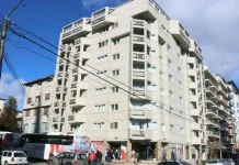 Bariloche: un estudiante de 17 años cayó de un sexto piso durante su viaje de egresados