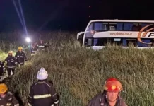 Trágico accidente en Ruta 2: al menos un muerto y 14 heridos tras el despiste de un micro