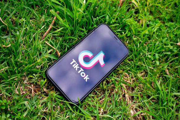 tik-tok-touch-grassjpg