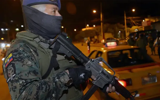 militares-acuadorjpg