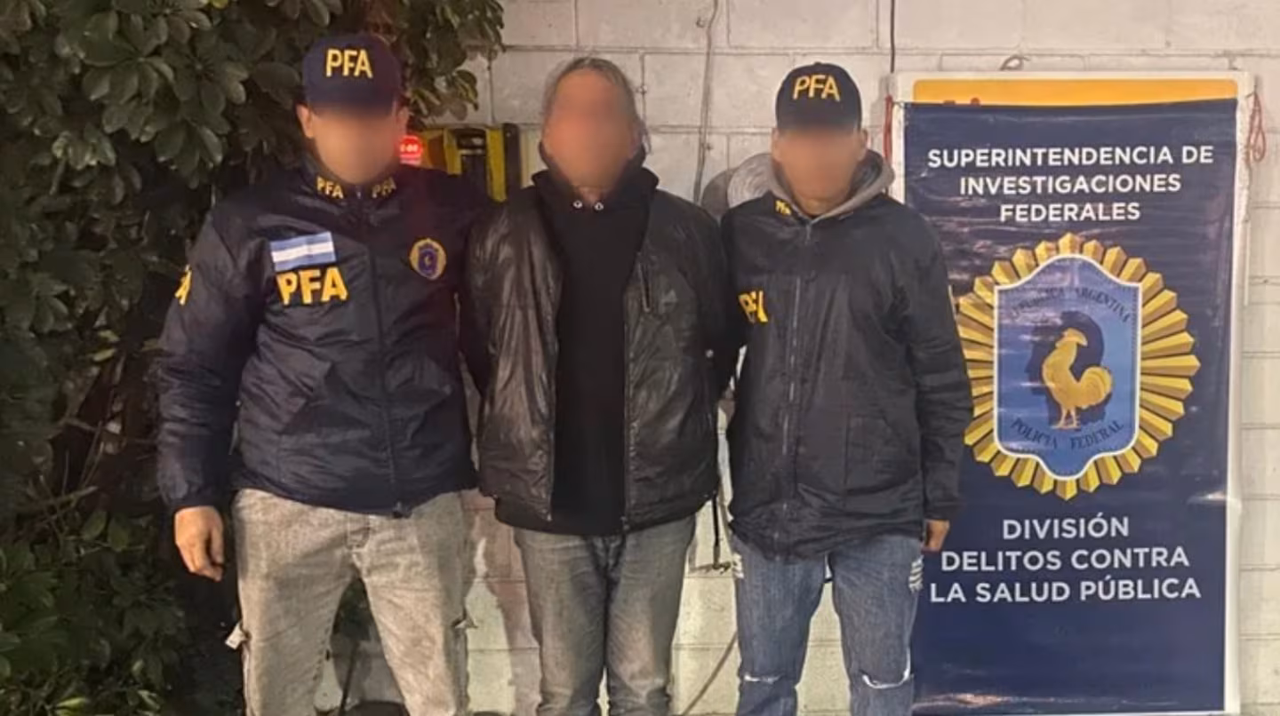 un-hombre-fue-detenido-luego-de-ser-acusado-de-abusar-sexualmente-de-su-hijastra-con-retraso-madurativo-foto-na-U7W6YT67CVDZBERXKVWTV4VNC4