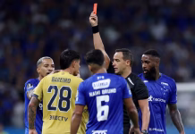 El fuerte posteo de Bareiro tras su expulsión en la derrota de Boca ante Cruzeiro por la Copa Libertadores