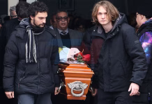 El último adiós a Ernestina Pais: en una emotiva ceremonia, familiares y amigos despidieron sus restos en Chacarita