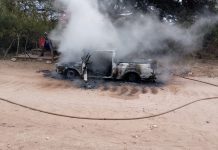 Chamical: Una camioneta utilizada para la venta de huevos sufrió pérdidas totales tras incendiarse