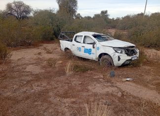 Chepes: Conductor sufrió lesiones tras volcar una camioneta sobre Ruta Nº 141