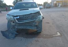 Chepes: Choque entre dos camionetas, solo daños materiales