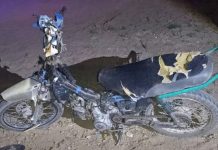 Chepes: Un joven motociclista hospitalizado tras impactar con una camioneta
