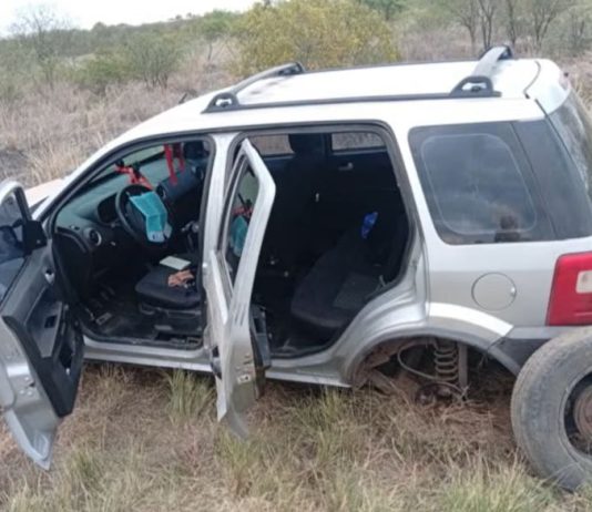 Chepes: Una EcoSport sufrió un reventón de neumático y estuvo cerca de volcar
