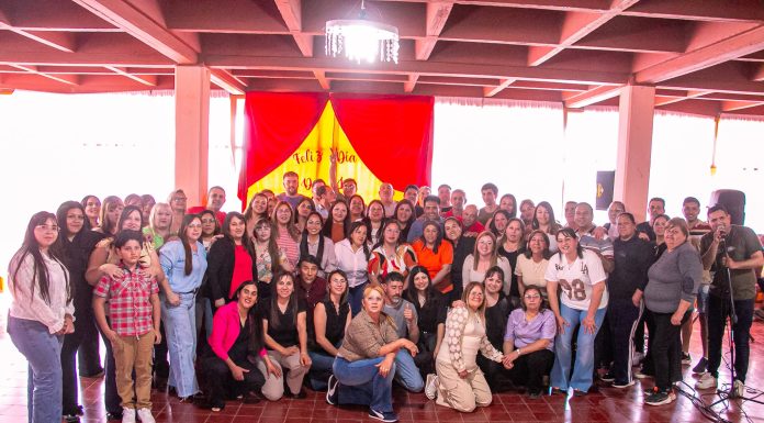 Malanzán: Un emotivo agasajo rinde homenaje a los trabajadores de la salud del Departamento